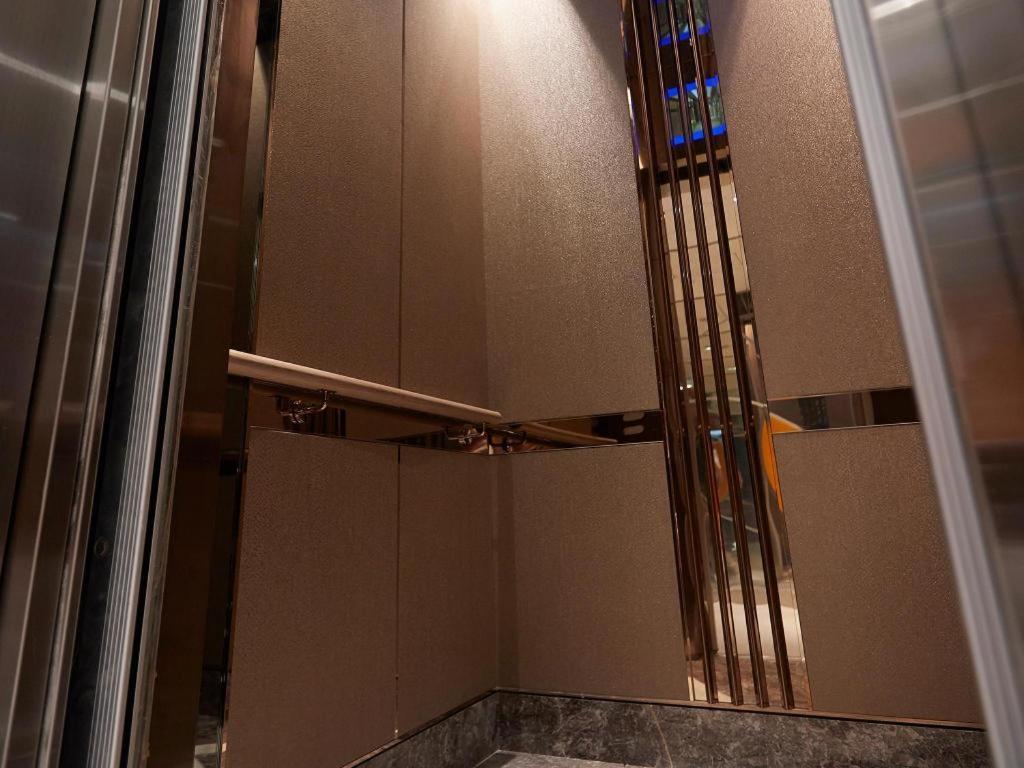 Elysion Place Hotel Causeway Bay Хонконг Екстериор снимка