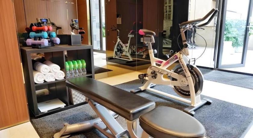 Elysion Place Hotel Causeway Bay Хонконг Екстериор снимка